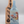Geöffnetes Käse-Wein-Set aus Bambusholz mit Glas-Schneidebrett und integrierten Weinaccessoires